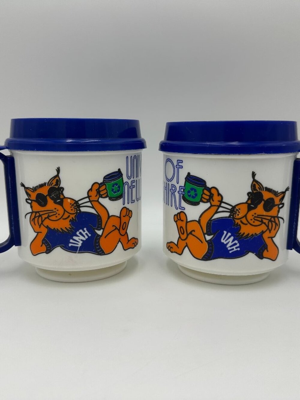 2 Vintage University of New Hampshire, 12 oz Whirley Insulated Travel Mugs